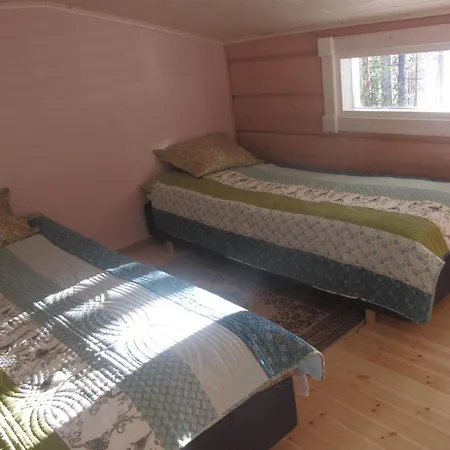 Holiday home Pyhaejaerven Lomakylae *